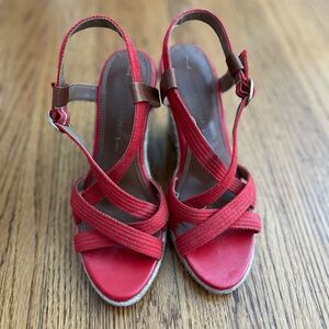 Banana Republic Wedge Sandals size 6